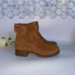 NEW WOB Clarks Mariana Amber Ankle Boots with Buckle
